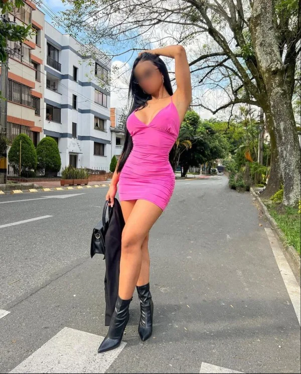 Alejandra, woman in La Coruña — photo 3
