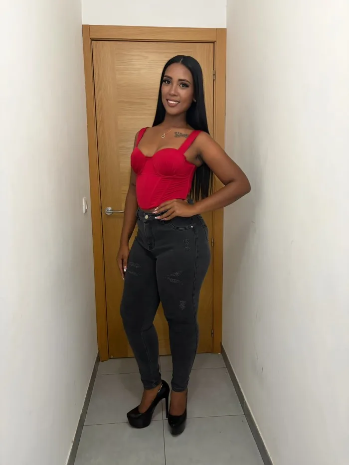 Brenda, mujer en Linares — foto 3