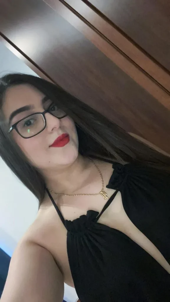 Mía, mujer en Fuengirola — foto 4