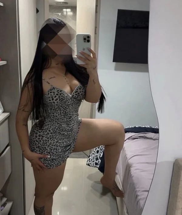 Nikol Novedad, mujer en Vitoria — foto 5