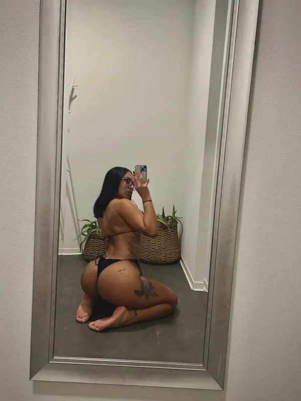 Rubi, mujer en Benidorm — foto 2