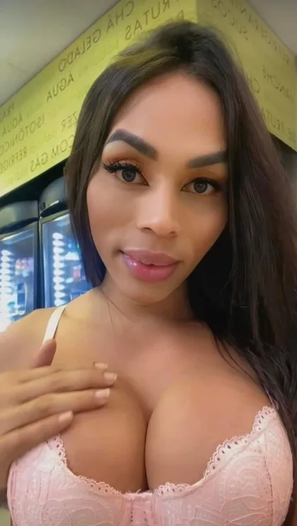 Adriana Trans, trans in Córdoba