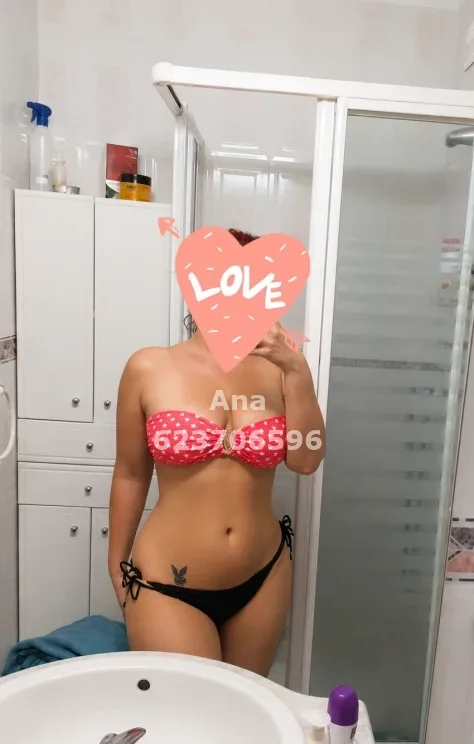 Ana, masseuse in Málaga