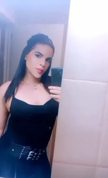 Andrea Carolina