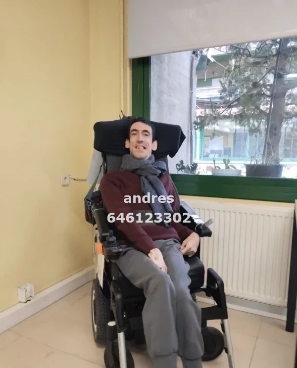 Andres, hombre en Albacete — foto 4