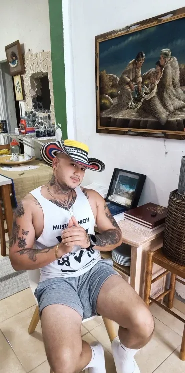 Ángel Óscar, hombre en Las Palmas de Gran Canaria — foto 4