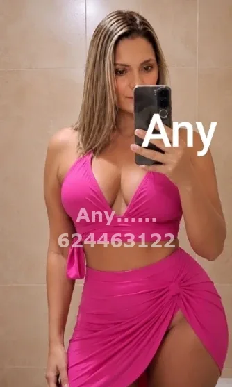 Any……, mujer en Oviedo