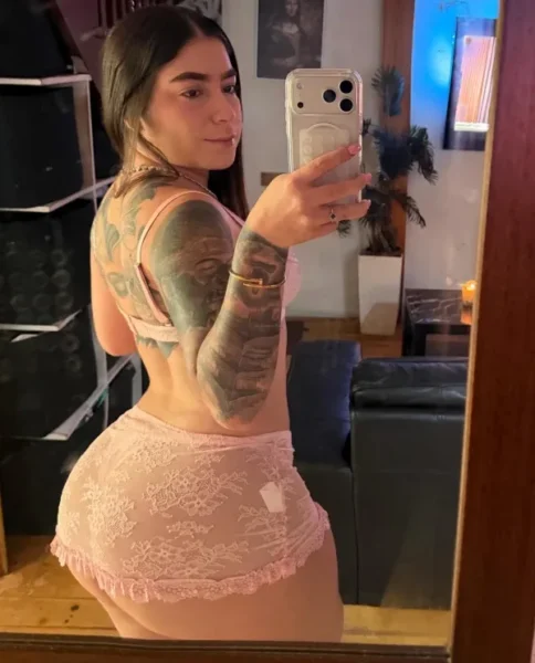 Bella