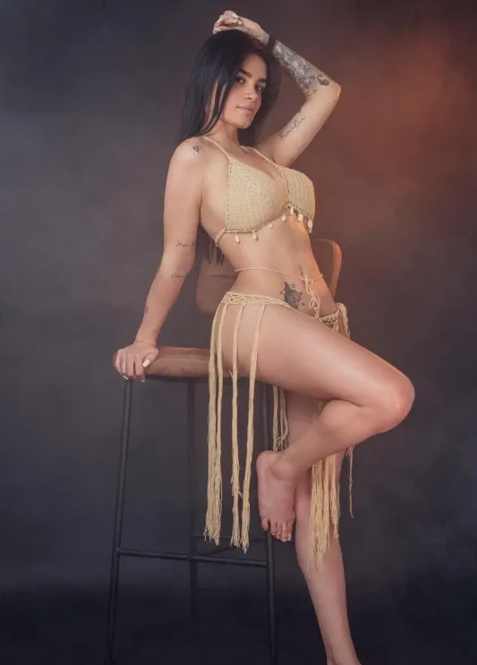 Camila, mujer en Calafell — foto 3