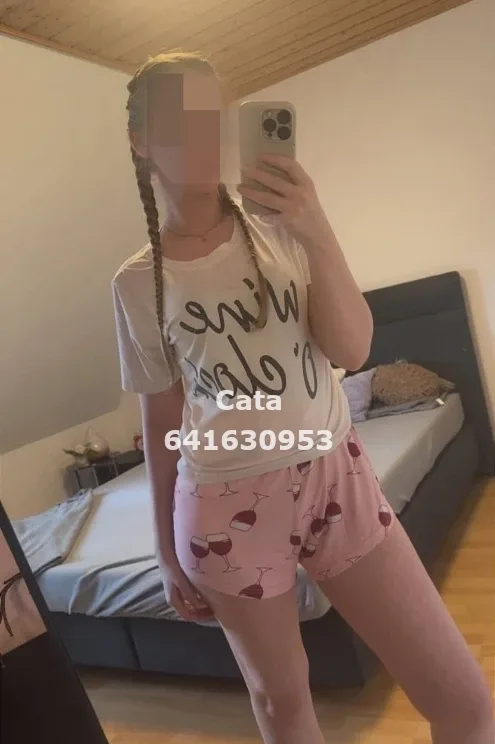 Cata, webcam chat or videocall — photo 5