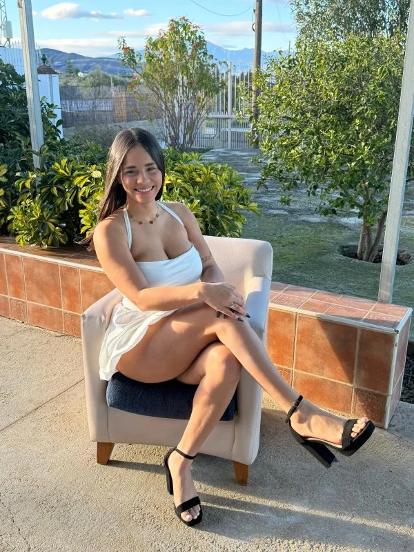 Dany, woman in Alhaurín el Grande — photo 2