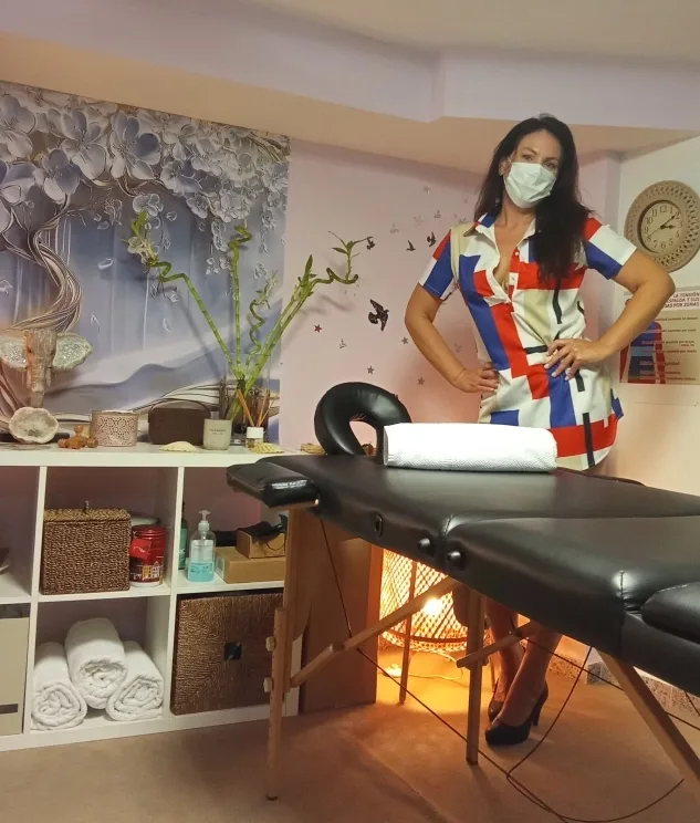 Ele, masseuse in Fuengirola — photo 5