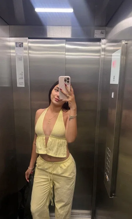 Emily, mujer en León — foto 4