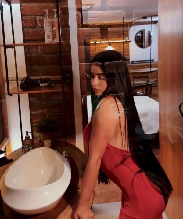 Fabiola, mujer en Sansenxo — foto 3