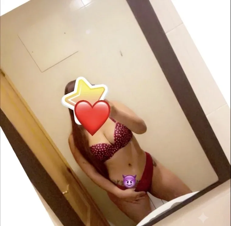 Genesis Benaven, mujer en Benavente — foto 3