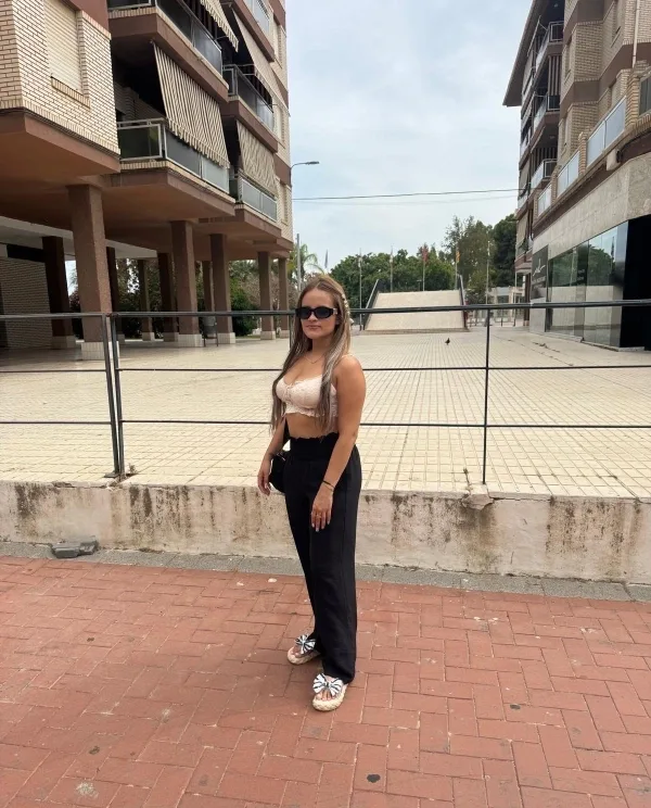 Isabela, mujer en Torrox — foto 2