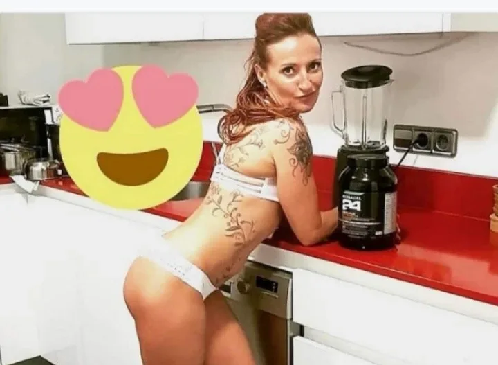 Jhoanna, webcam chat or videocall
