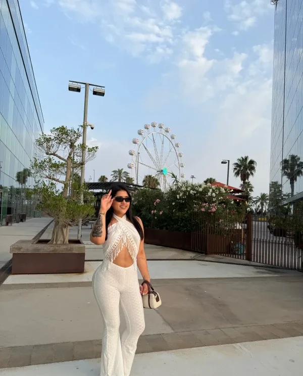Karol, mujer en Valencia — foto 4