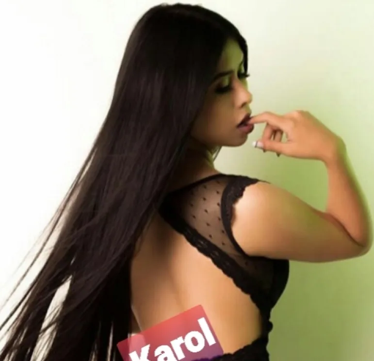 Karol, trans en Zaragoza — foto 2