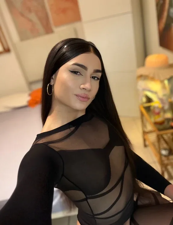 Kendall, trans in Barcelona
