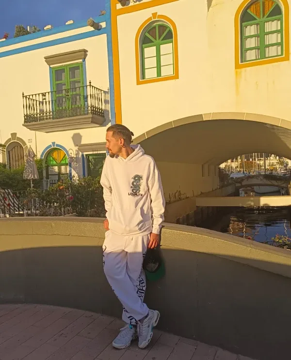 Kevin, hombre en Las Palmas de Gran Canaria