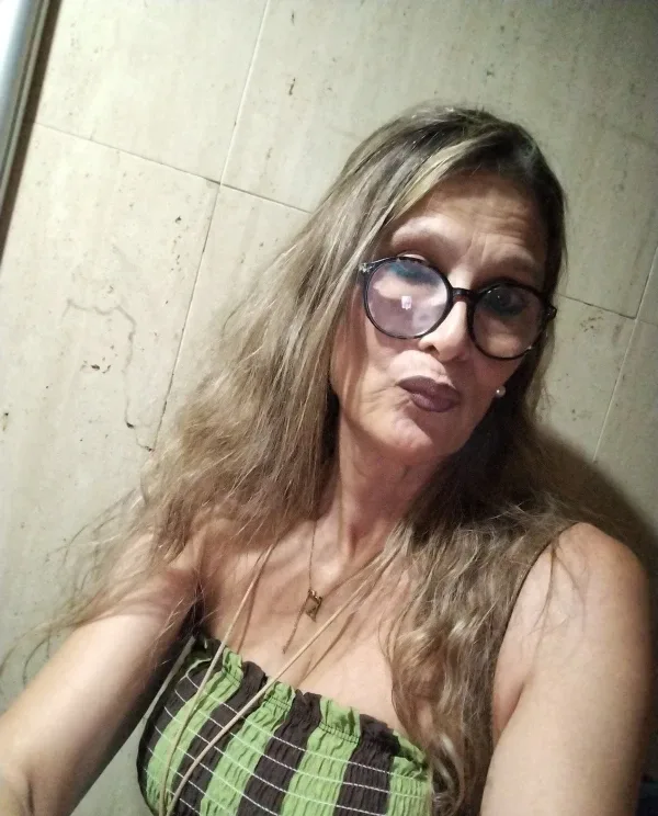 Lady Luna, webcam chat or videocall — photo 4