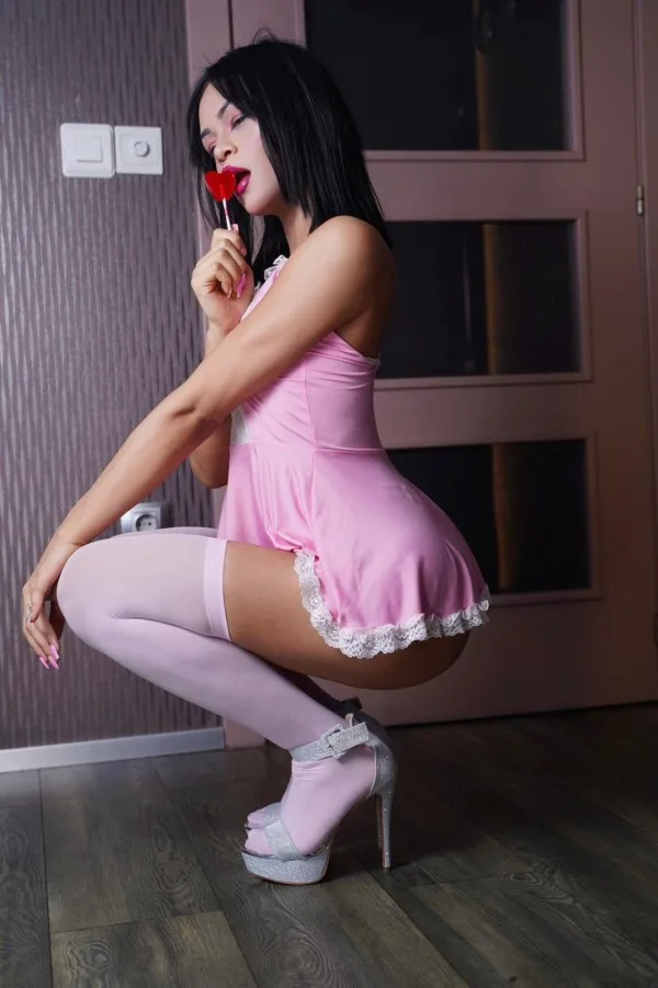Lolita, mujer en Plaza de Castilla