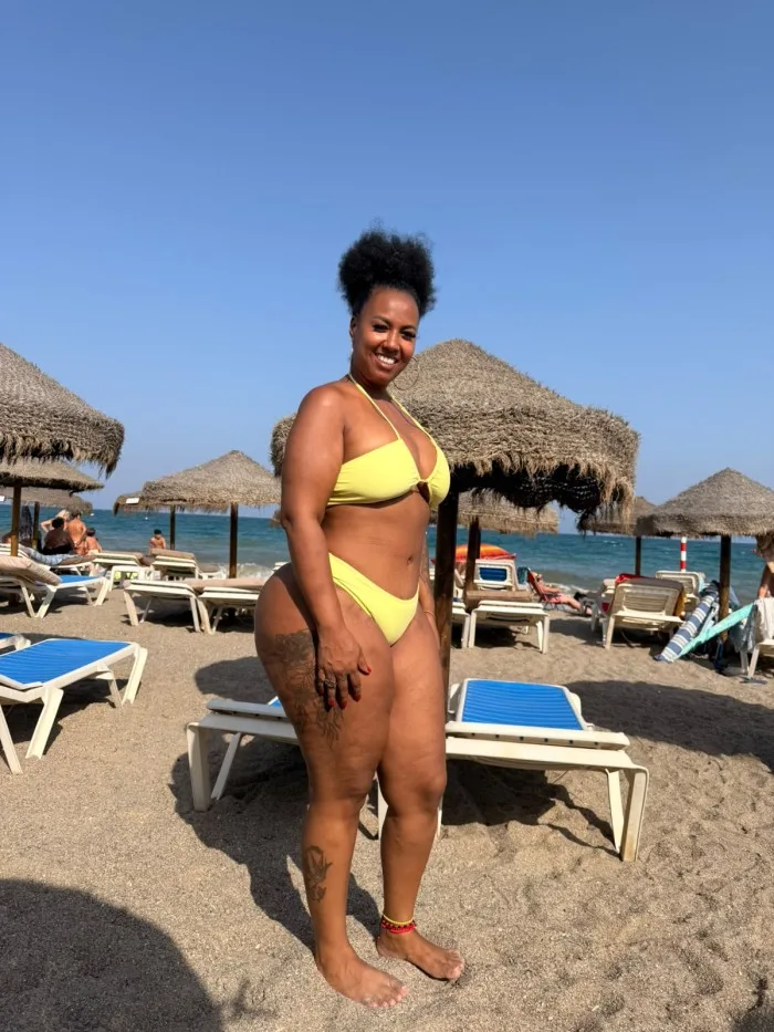 Luna, mujer en Ibiza — foto 3