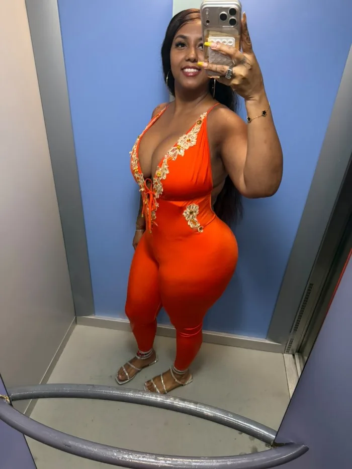Luna, mujer en Ibiza — foto 4