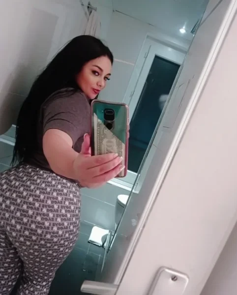 María