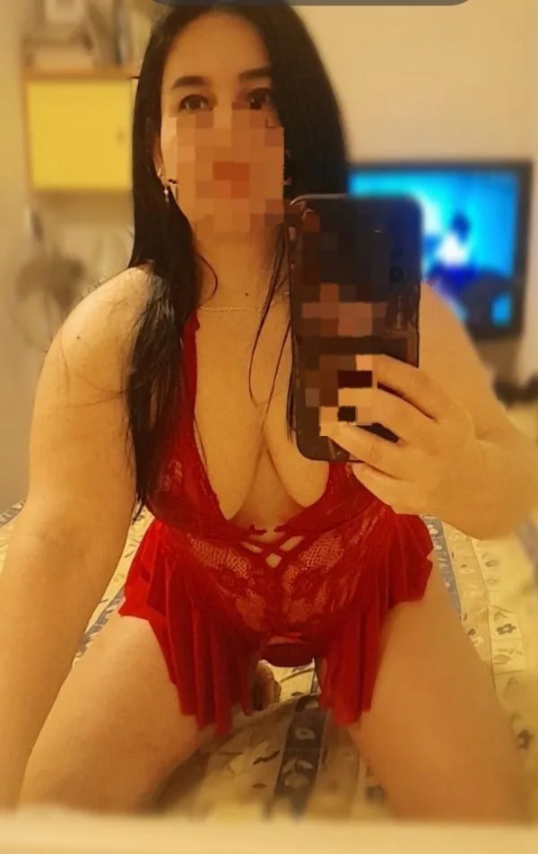 Martina, mujer en Hospitalet de Llobregat — foto 2