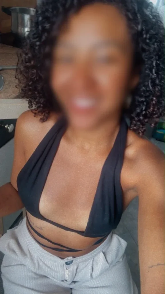 Maya, mujer en Málaga