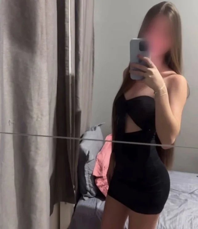 Mili, webcam chat or videocall — photo 4