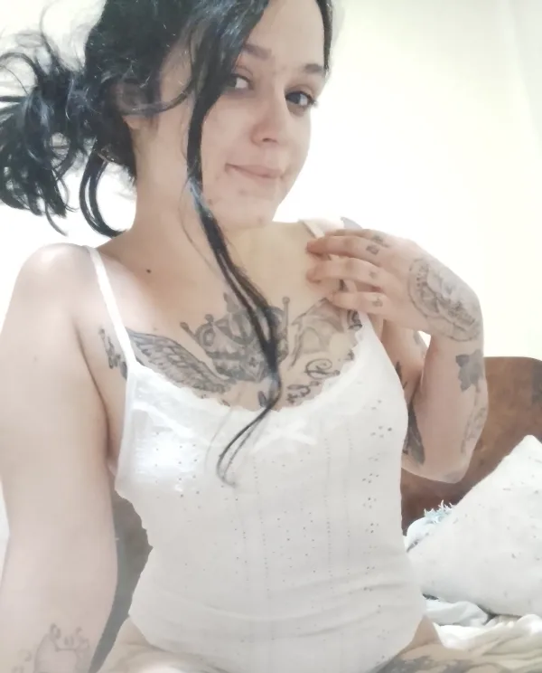 Miranda C., woman in Rúa — photo 2