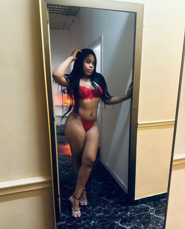 Nenita, mujer en Pego
