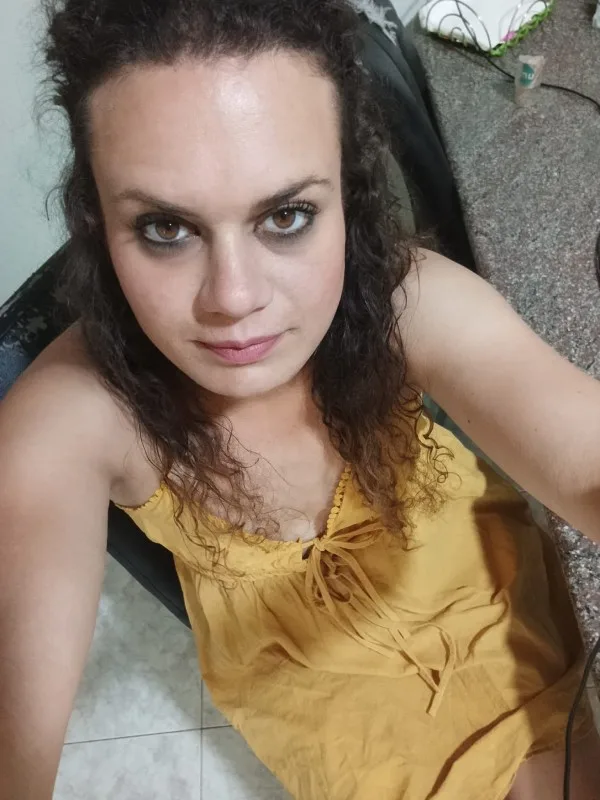 Nenys, mujer en Pontevedra — foto 3