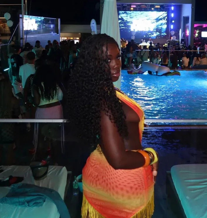 Pantera Negra, woman in Torrevieja