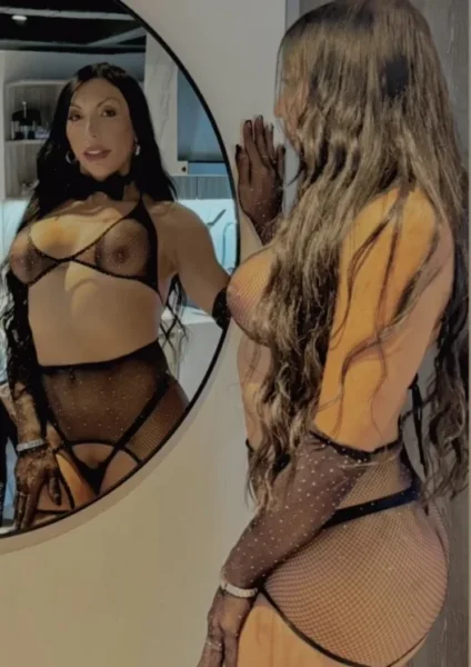Paris Queen
