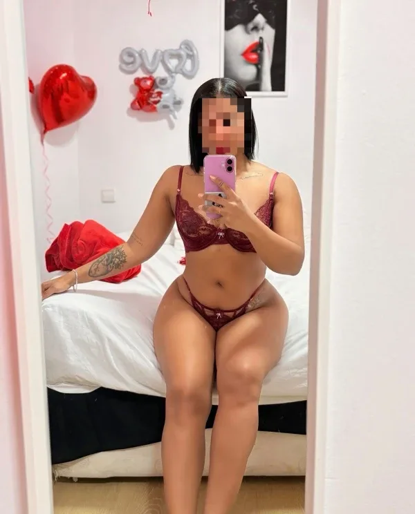 Sara, mujer en Reus — foto 4