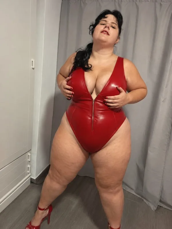 Saray, mujer en Castellón de la Plana — foto 2