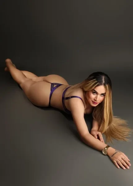 Shirley Mía