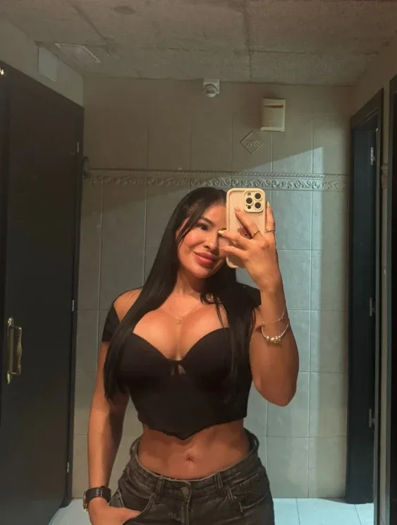 Sofía, mujer en Vigo — foto 3