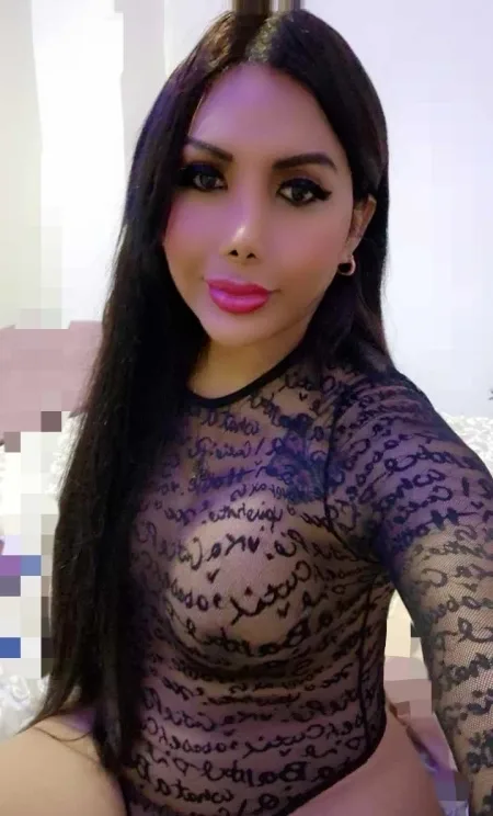 Thayra, trans en Barcelona