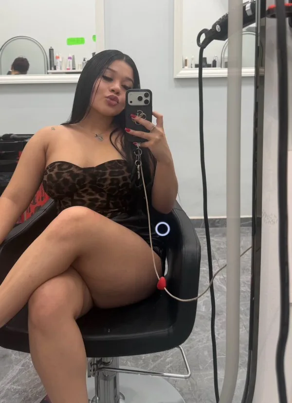 Valentina, mujer en El Rval