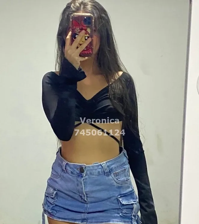Veronica, webcam chat or videocall — photo 3