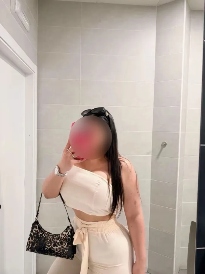 Victoria, mujer en Villalba — foto 3