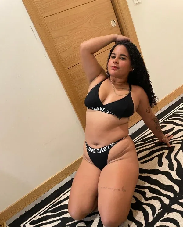 Zoe Santander, mujer en Santander