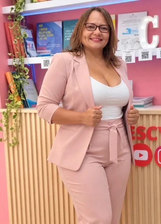 Alejandra, mujer en Valladolid