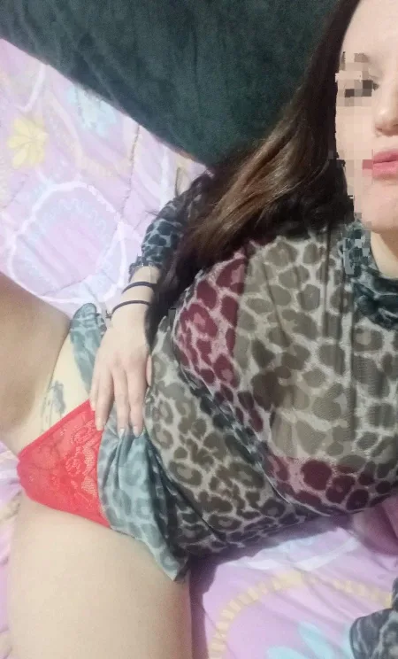 Claudiaelena, mujer en El Astillero — foto 2