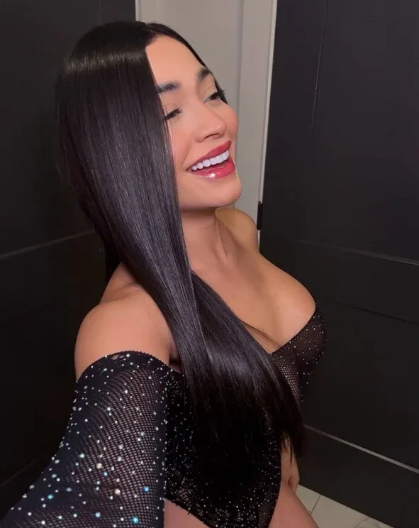 Cristal, mujer en Castillo De Aro — foto 5